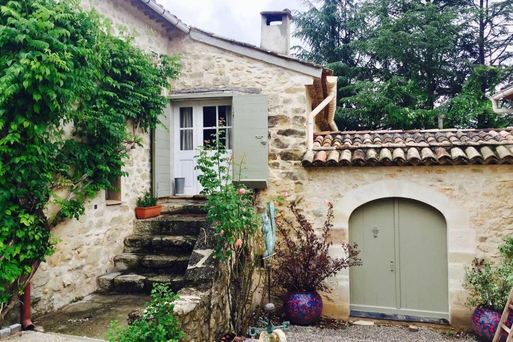 Gite Cocotte Luberon, Forcalquier Pierrerue  ภายนอก รูปภาพ